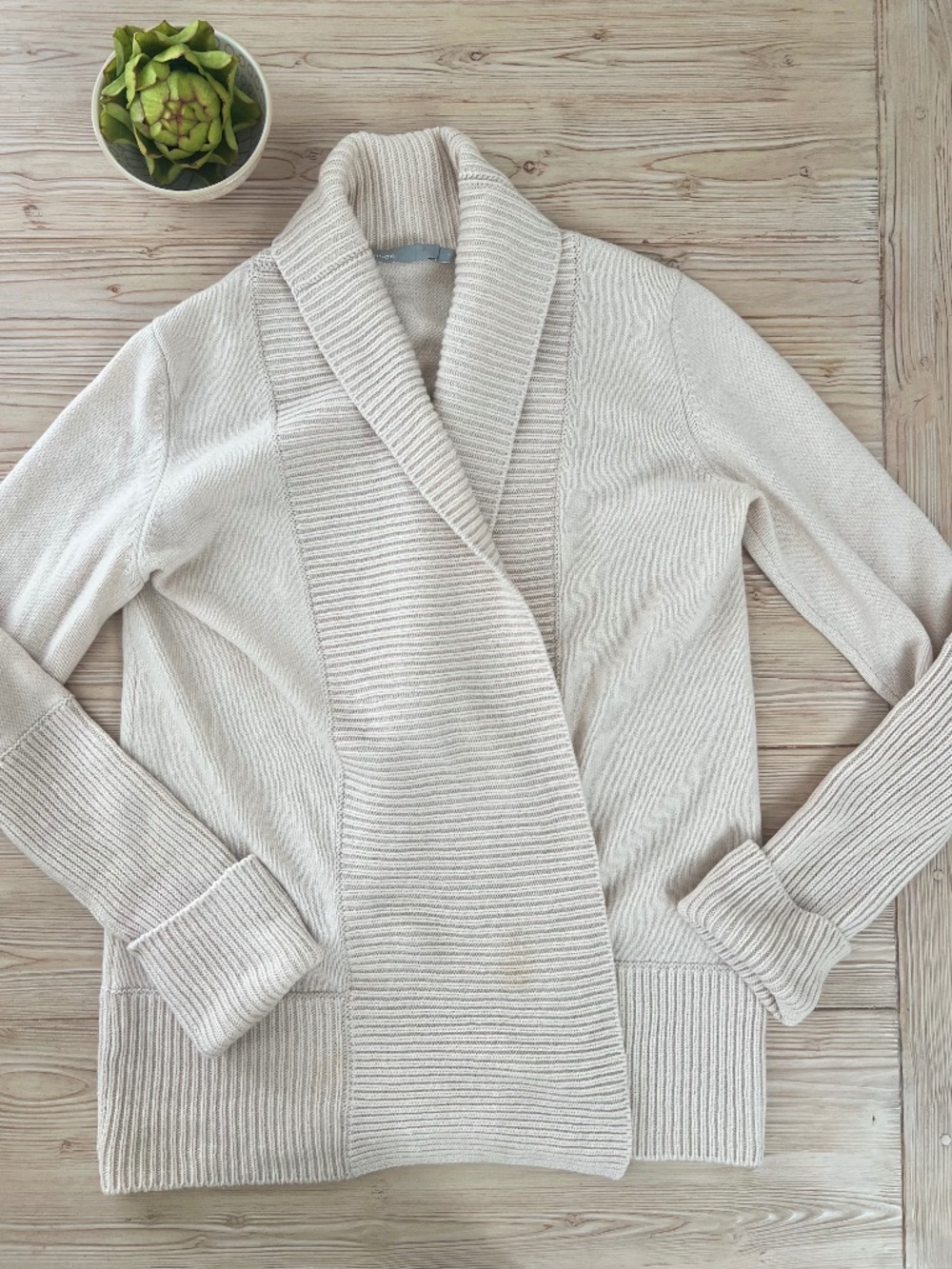 Vince 100% Cashmere Shawl Collar Cardigan Small Light Beige Open Front Sweater